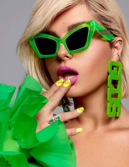 7 Inspirasi Tren Fashion 80-an ala Seleb Hollywood, Tetap Keren Sepanjang Masa