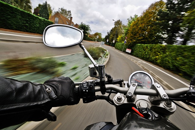 motorbike 1827482 640