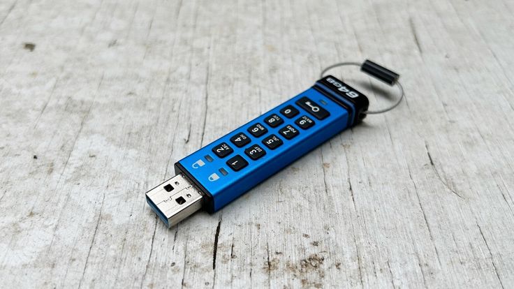 How to access a USB drive with iPhone or iPad