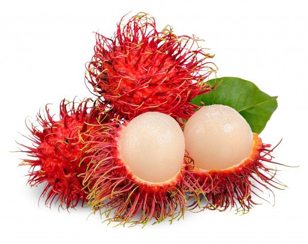 Rambutan aislado en blanco con trazado de recorte Foto Premium