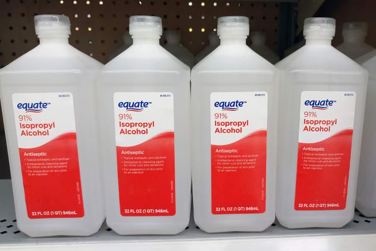 Why 70 Percent Alcohol Disinfects Better Than 91 Percent According to a Microbiologist