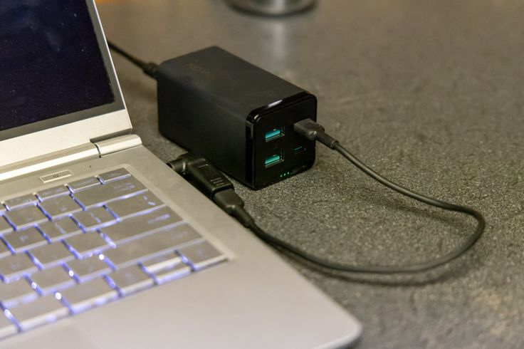 Cara Memperbaiki Port Charger Laptop yang Longgar dengan Mematikan Laptop